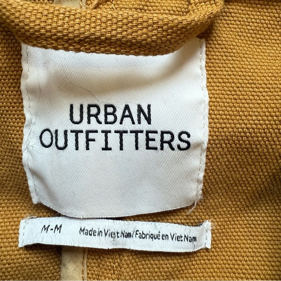 Urban Outfitters Tan Utility Jacket with Adjustable Cuffs - Picture 4 of 8